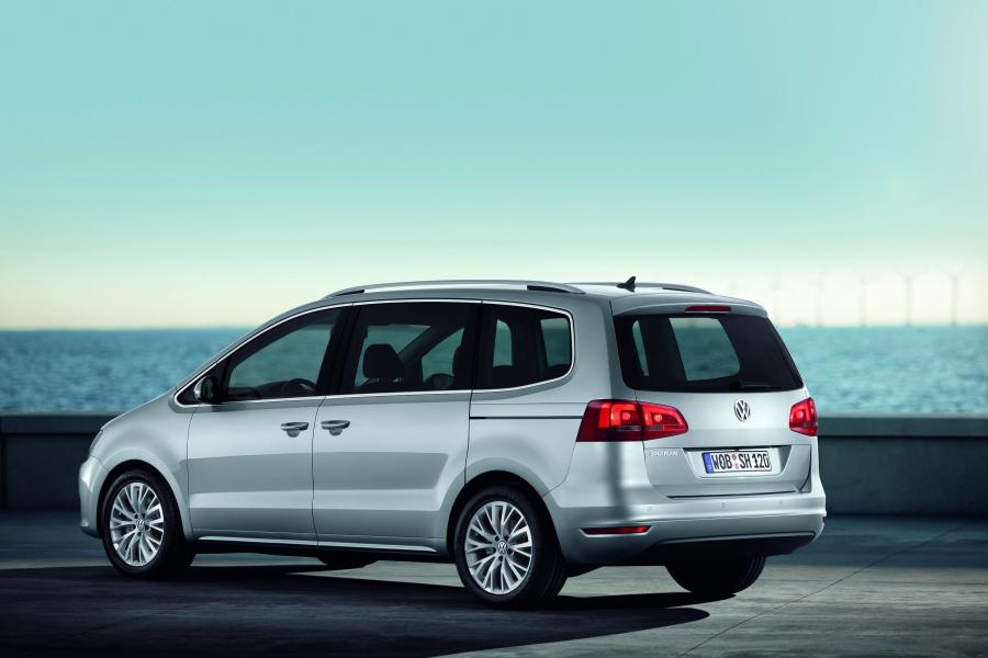  Volkswagen Sharan 2010 года  (фото 71 из 71)